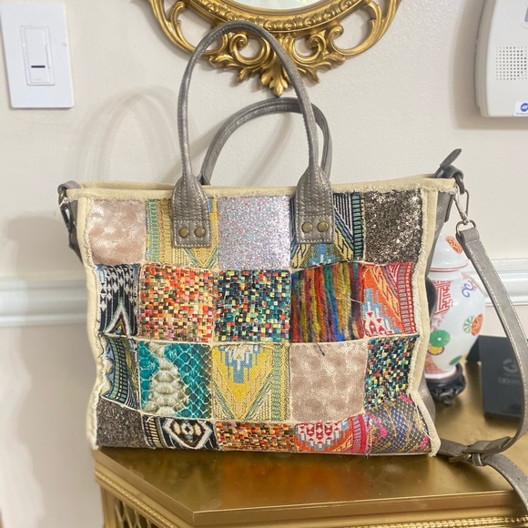 Antik Kraft Patchwork Purse - Picture 2 of 7